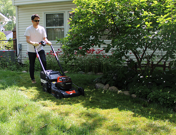 3 in 1: Tonte, mulching et ramassage 3 in 1: Tonte, mulching et ramassage