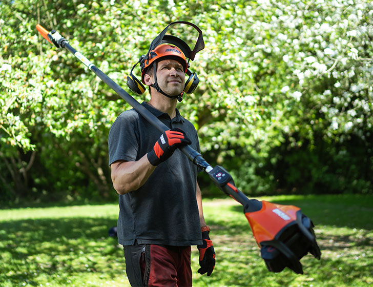 Ultra-Lightweight & Maneuverable.